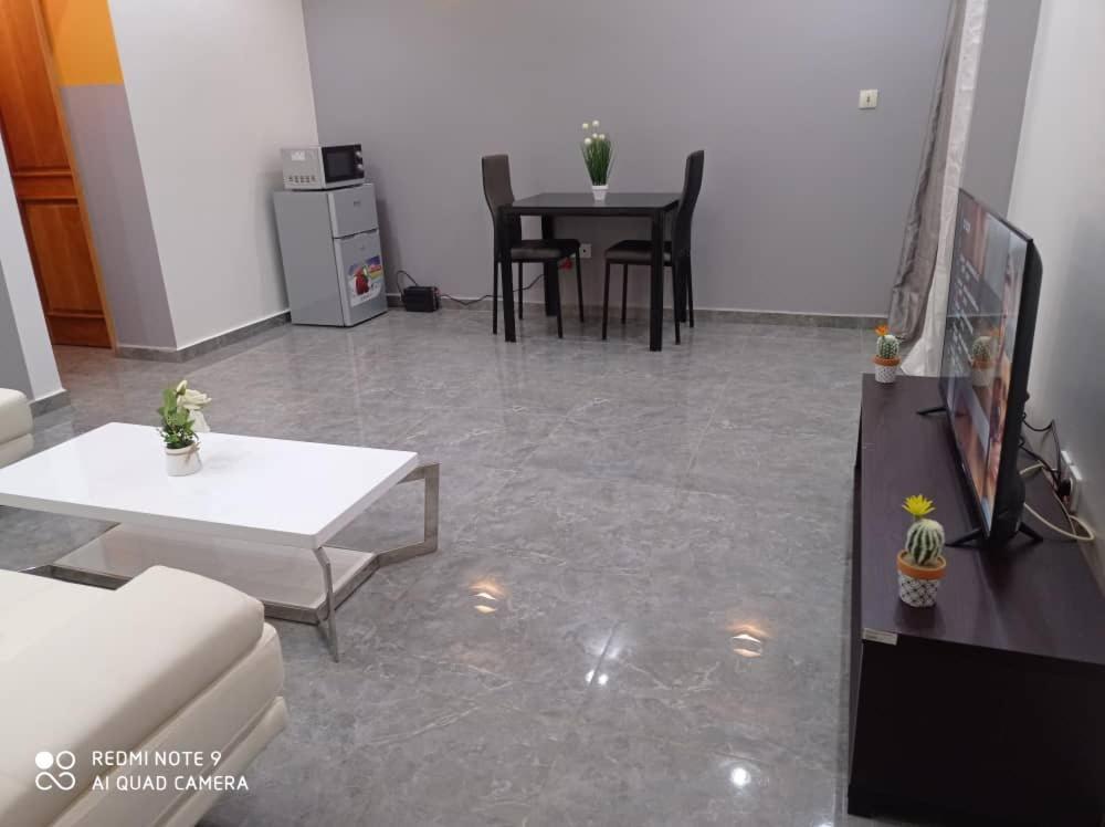 Hôtel Appart B4U Yaoundé Extérieur photo